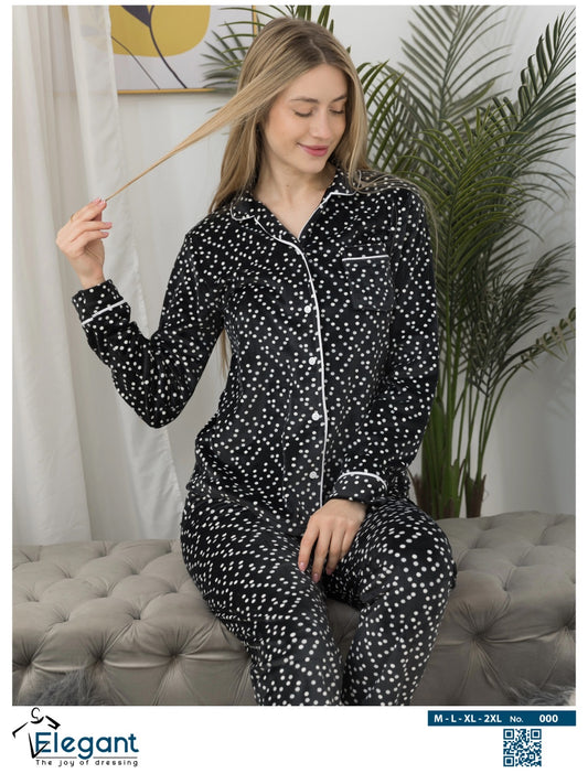 Velvet Classic - dotted pattern Black