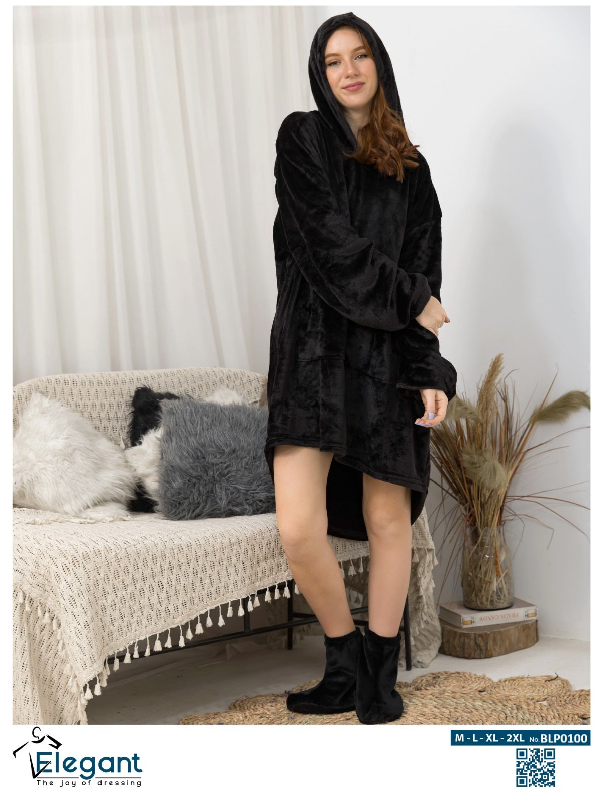 Blanket Hoodie - Black
