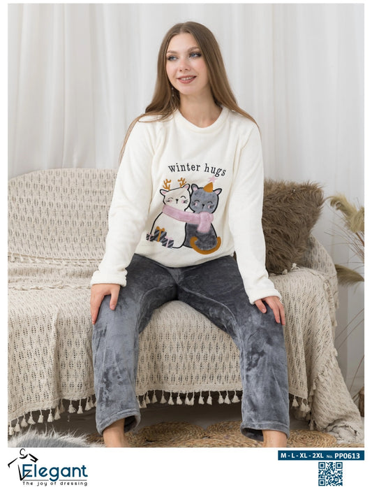 Polar PJ Offwhite/Grey - Winter Hugs