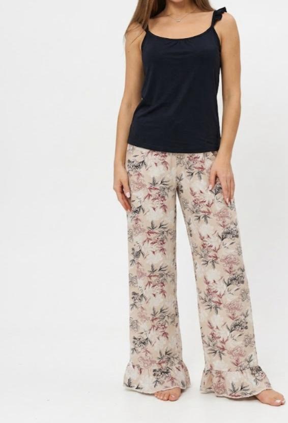 PJ Pants Viscose Wide Leg & Ruffles - Black floral