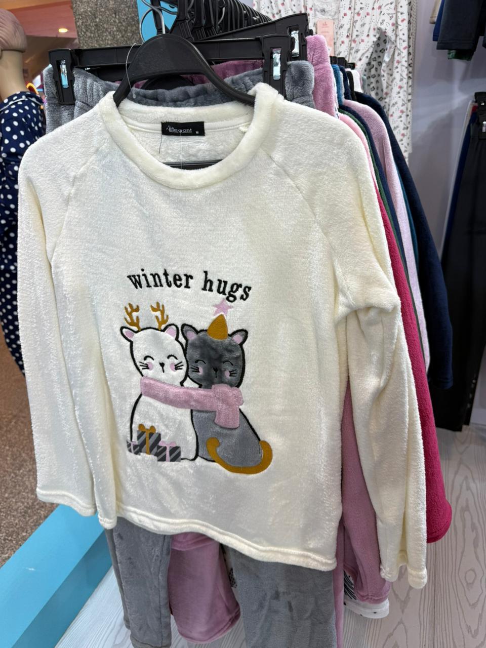 Polar PJ Offwhite/Grey - Winter Hugs